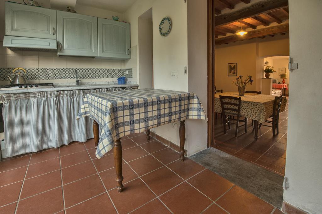 Agriturismo Poggio Al Tesoro Crespina Экстерьер фото