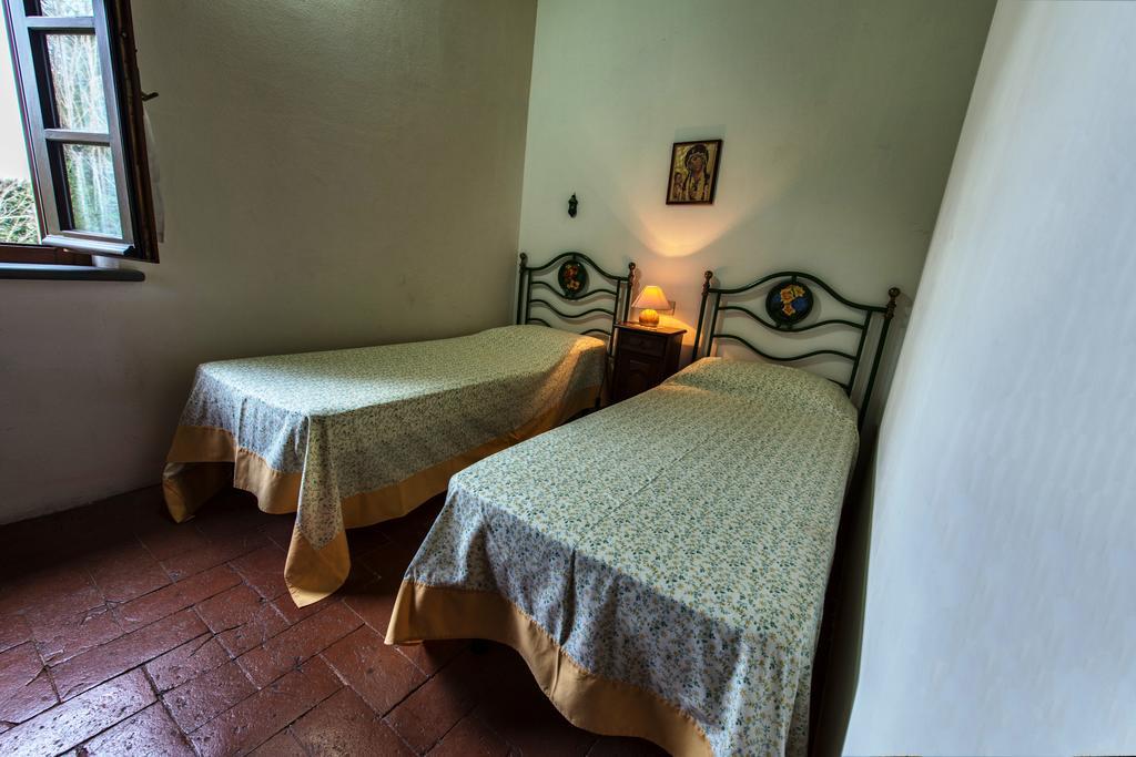 Agriturismo Poggio Al Tesoro Crespina Экстерьер фото